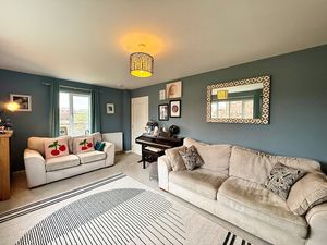 Photo 23- click for photo gallery